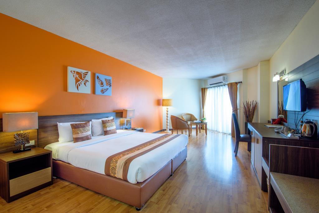 Golden Beach Cha-Am Hotel Екстер'єр фото