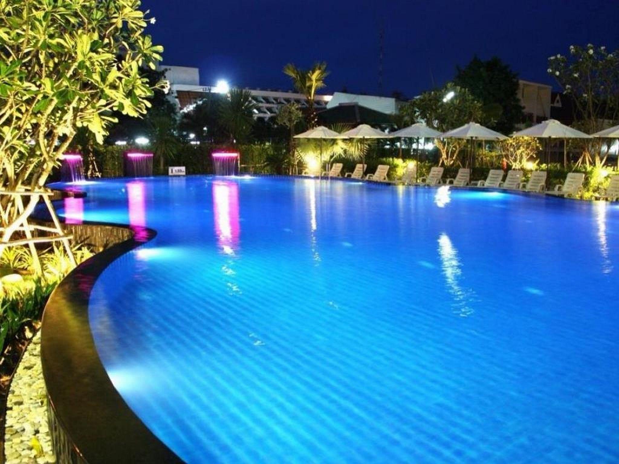 Golden Beach Cha-Am Hotel Екстер'єр фото