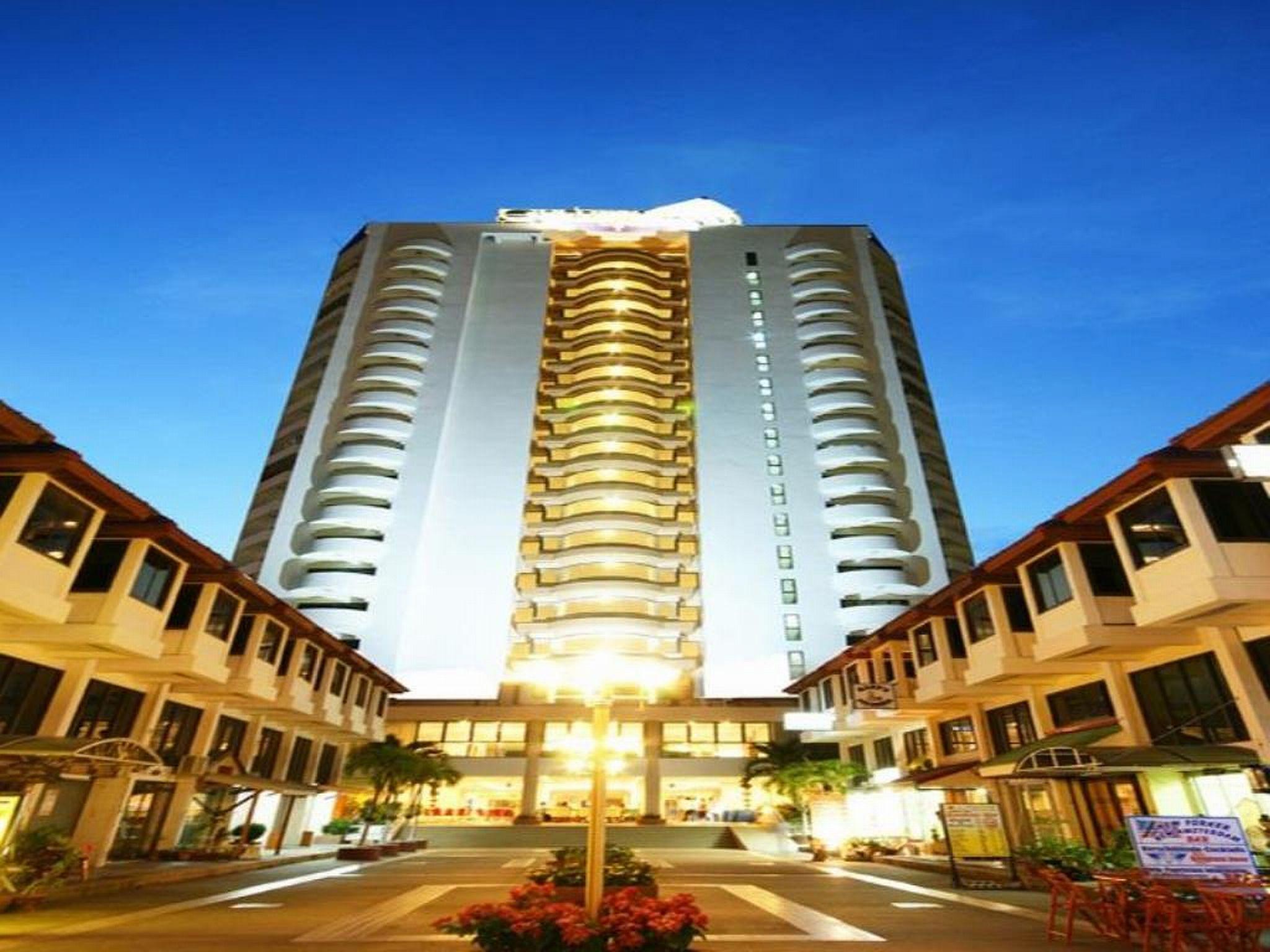 Golden Beach Cha-Am Hotel Екстер'єр фото