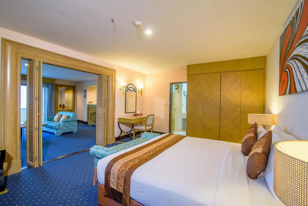 Golden Beach Cha-Am Hotel Екстер'єр фото