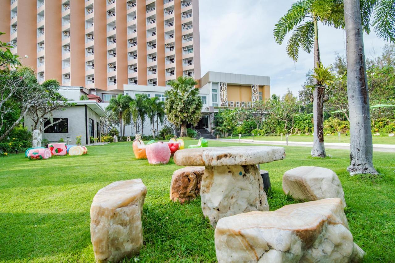 Golden Beach Cha-Am Hotel Екстер'єр фото
