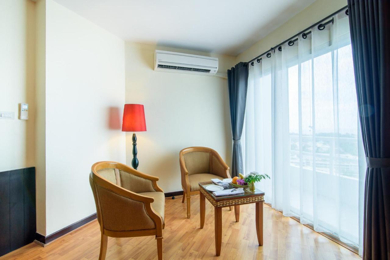 Golden Beach Cha-Am Hotel Екстер'єр фото